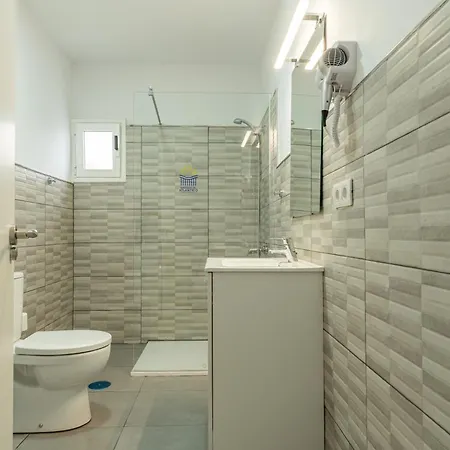 Vv Tinisagua 3 Ventanas Del Atlantico 4 بيت للعطل *